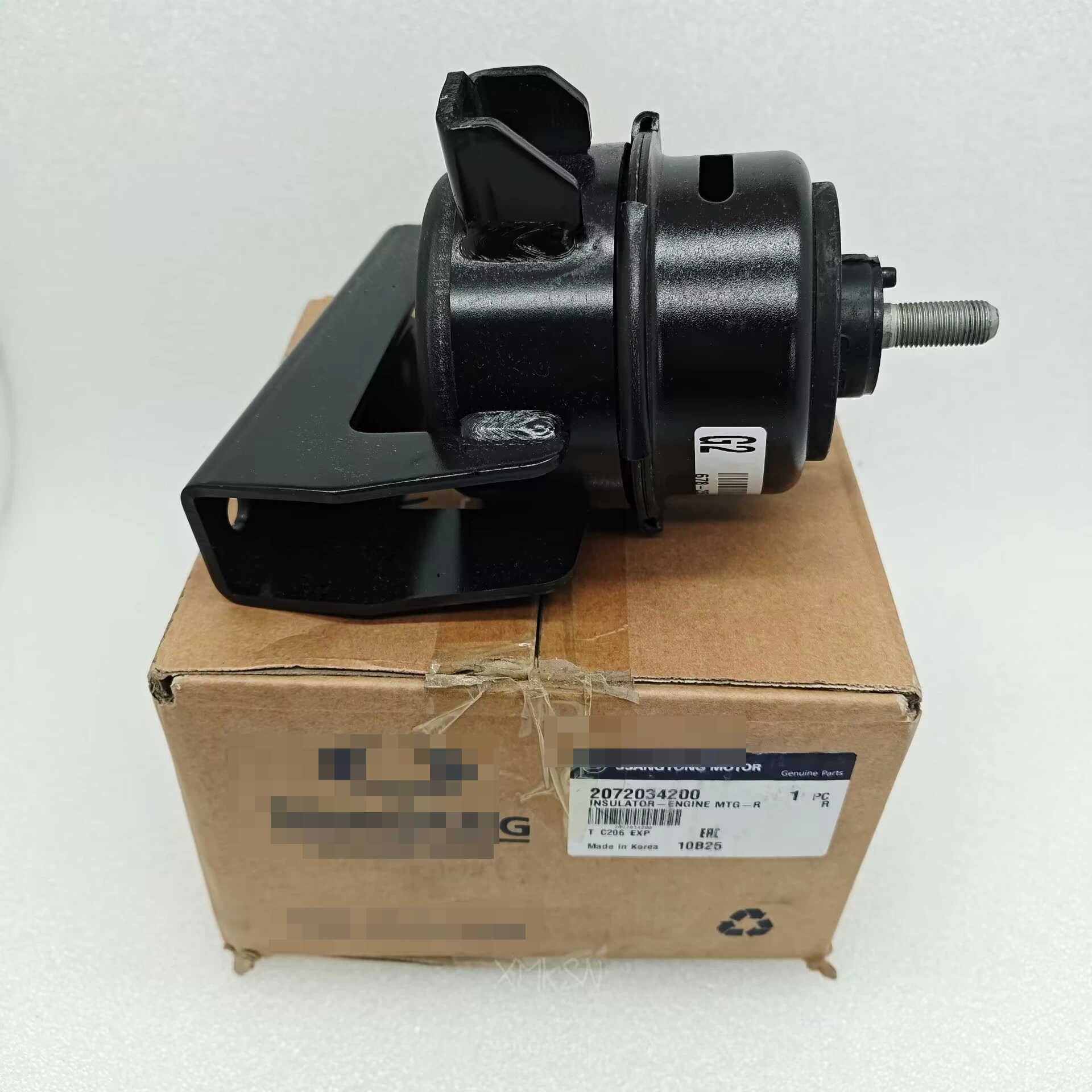 

Genuine ENGINE Mounting Insulator Right 2072034200 for Ssangyong Korando C 2012-2018
