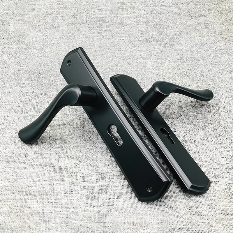 

Черная роскошная дверная ручка для межкомнатных дверей с замком в деревянном корпусе, крестообразный ключ, крючковый замок для домашней безопасности