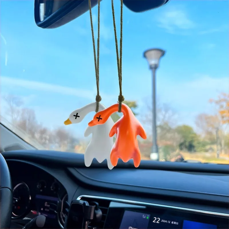 Color-changing roast duck pendant, UV sensor, keychain pendant, car pendant that changes color when exposed to sunlight image 5