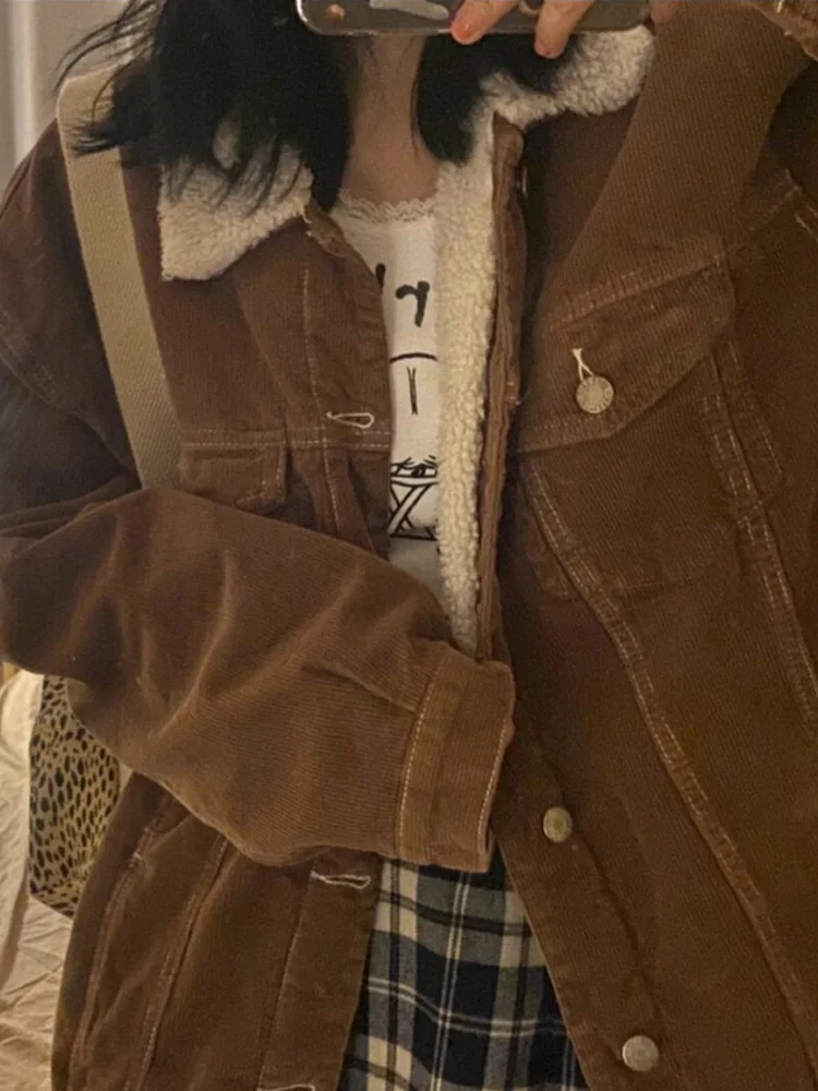 

Коричневая вельветовая куртка-бомбер из овечьей шерсти для женщин, зимняя, класса люкс, уличный стиль, однотонная, для повседневной носки, с воротником