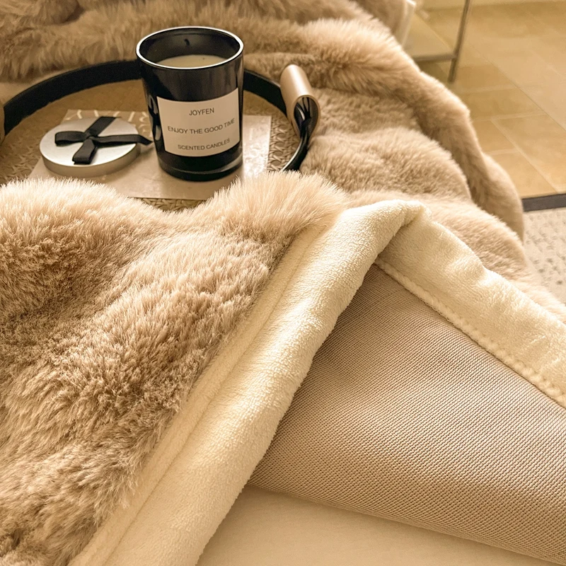 Luxury Premium Imitating Rabbit Fur Blanket Double-sided Plush Thickened Multifunctional Air Conditioning Blanket Nap Blanket