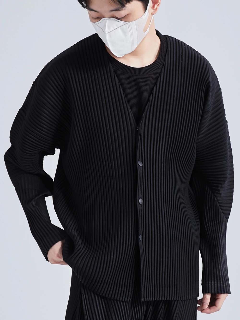 Miyake Pleated Men V-Neck Jacket Coat Collarless Single Breasted Long Sleeve Solid Color Cardigan