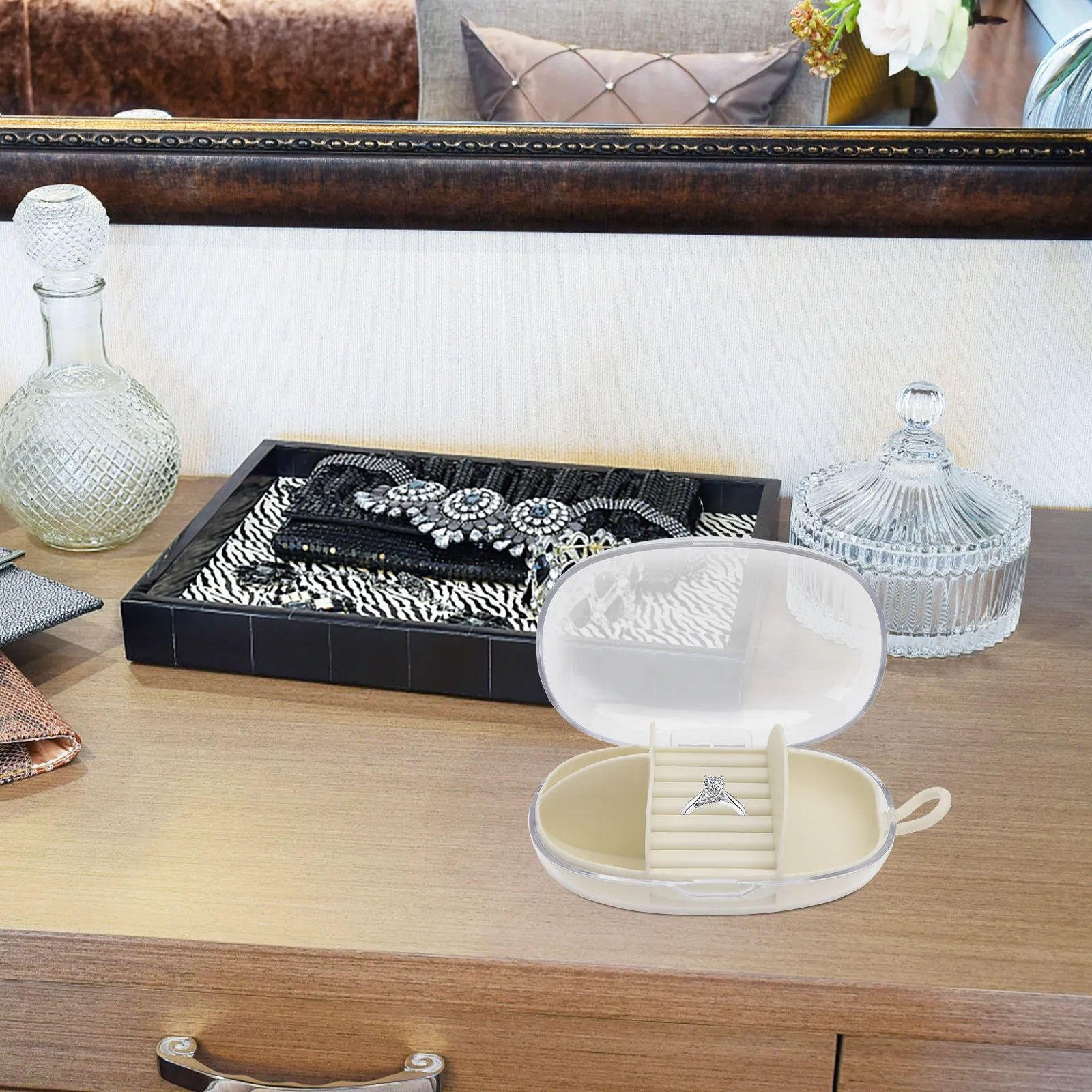 

1Pcs Jewelry Box High-Quality Travel Jewelry Organizer Case Portable Earring Ring Storage Box with Clear Lid Simple Sincere Gift