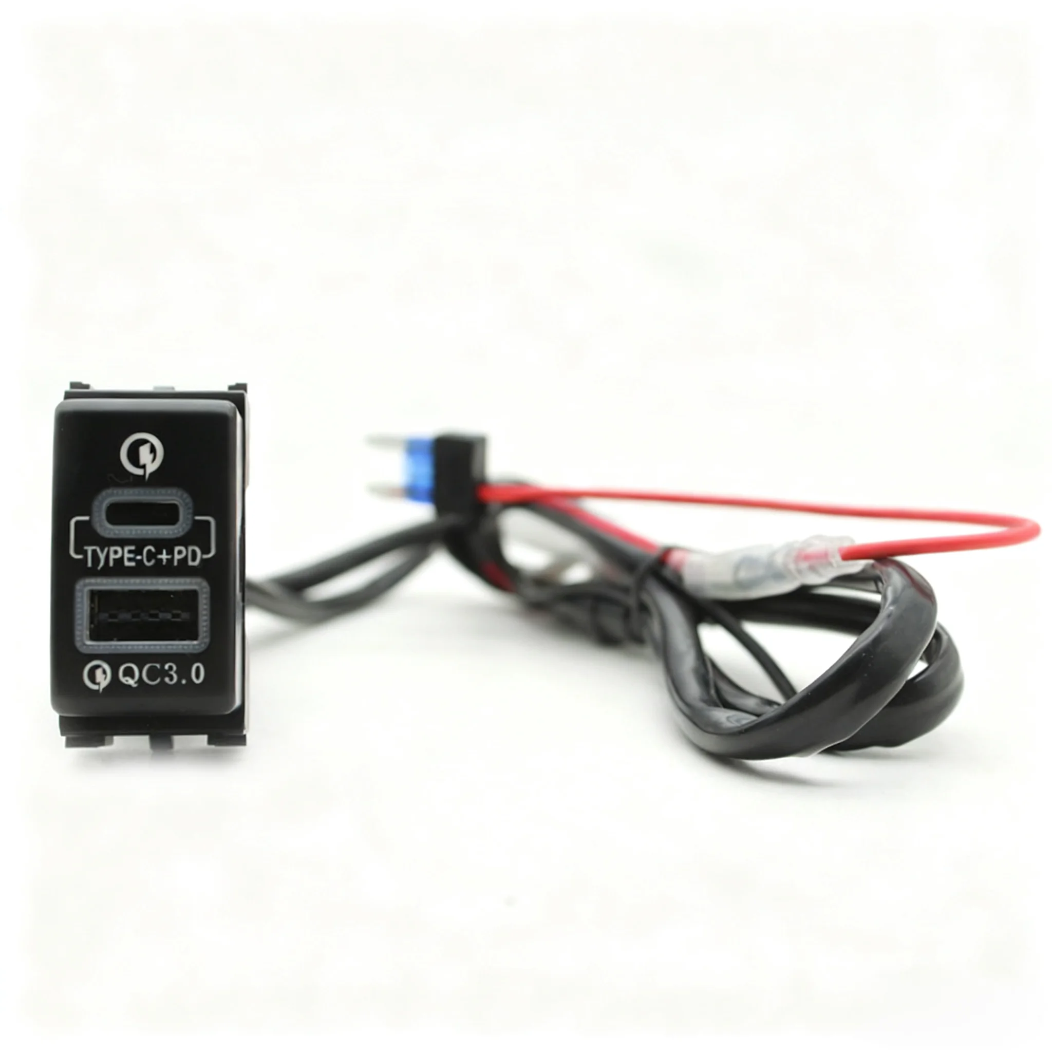 1pcs QC3.0 Dual USB Car Charger for Nissan Sylphy Classic X-Trail Patrol Y62 Y61, Fast Charging Adapter
