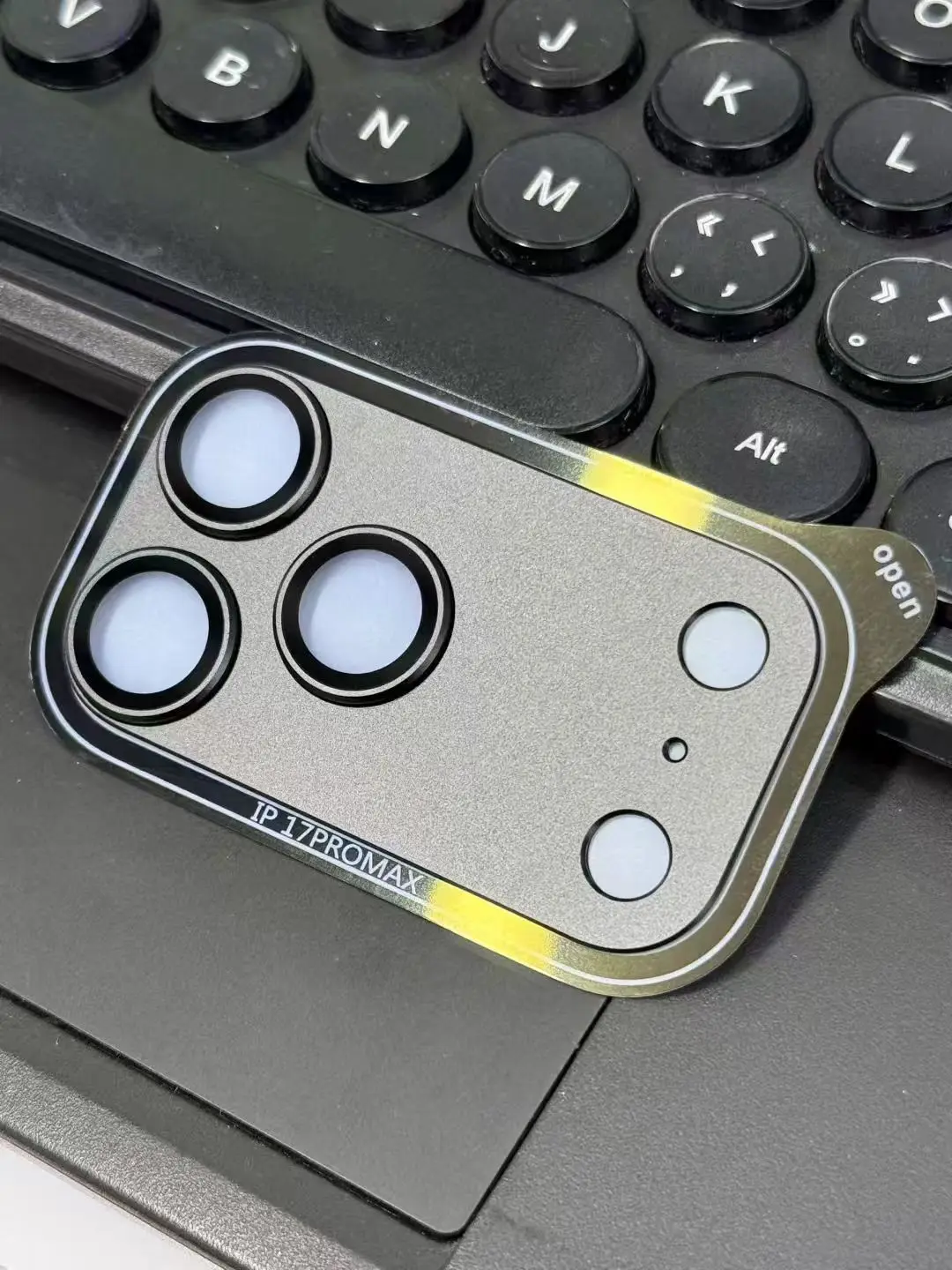 HD درع عدسة الكاميرا حامي آيفون 17 برو 17 برو ماكس الألومنيوم حلقة معدنية عدسة الزجاج المقسى فيلم غطاء #4