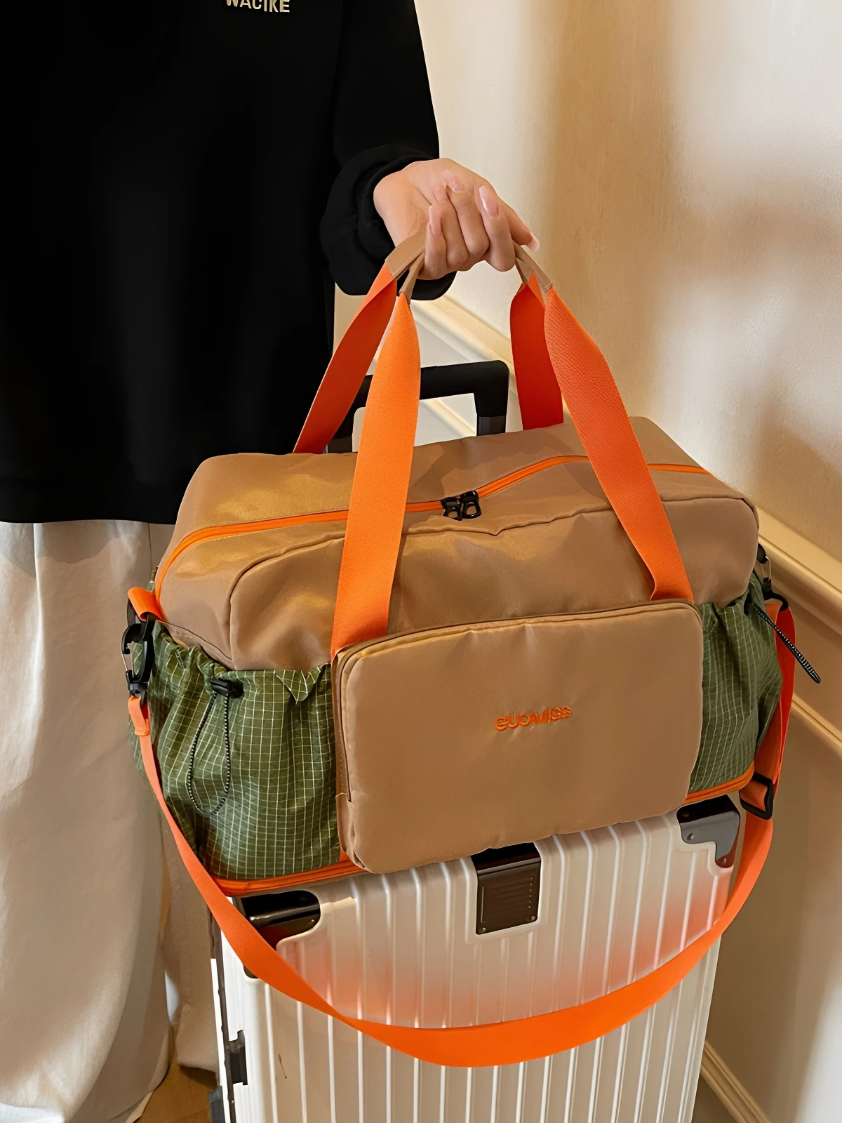 lightweight-large-capacity-travel-bag-short-trip-business-bag-men's-delivery-storage-bag-sports-fitness-bag-handbag