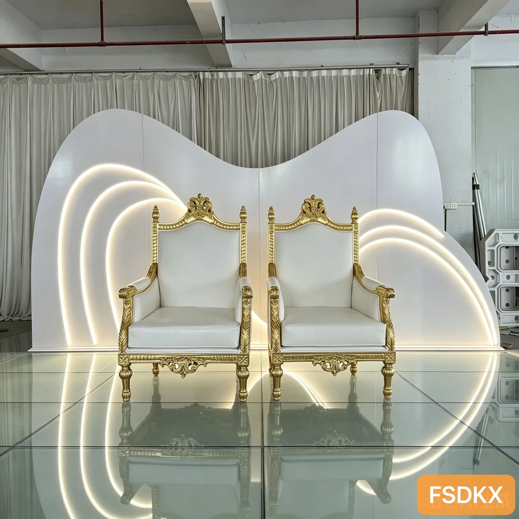 Luxurious Wedding Wholesale White Wedding Wooden Throne Chair King and Throne Chairs Luxury