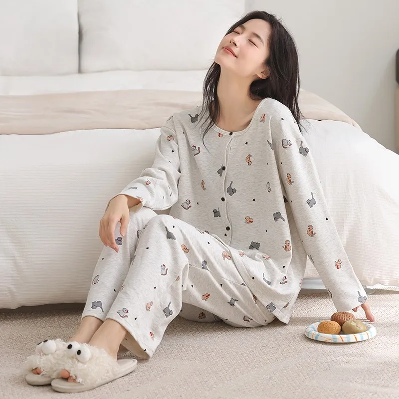 

Пижамные комплекты фиолетового цвета для женщин, летние, из вельвета, в горошек, с коротким рукавом, V-образным вырезом, капри, прохладные, тонкие, влагоотводящие, легкие, удобные, для офиса.