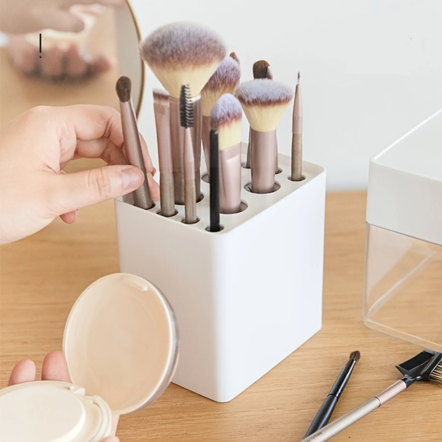 Makeup Brush Organizer with Lid - Dustproof & Stylish Stand for Air-Drying, Vanity, Bathroom, Travel - Compact & Portable