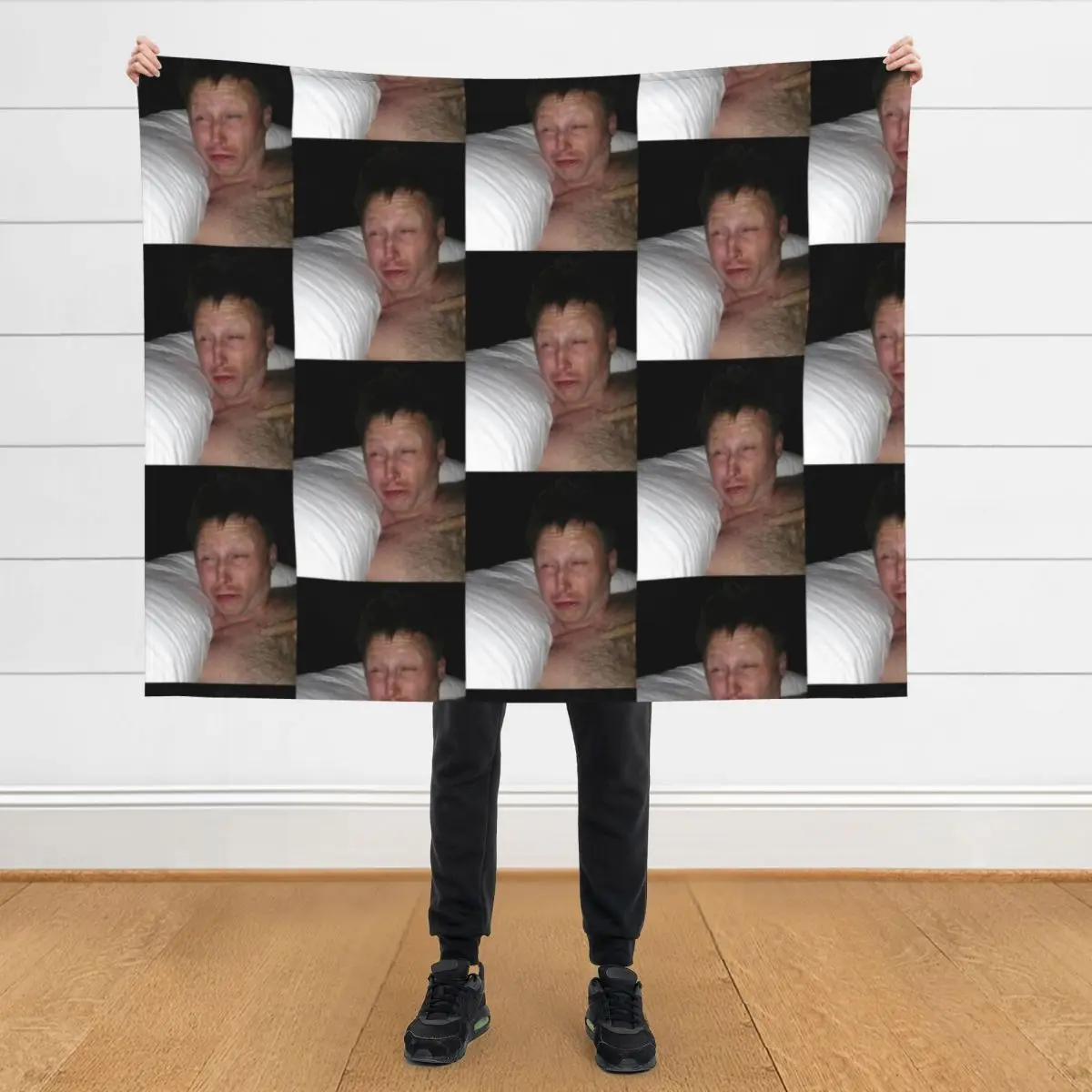

Limmy waking up Throw Blanket Retros christmas gifts bed plaid Blankets