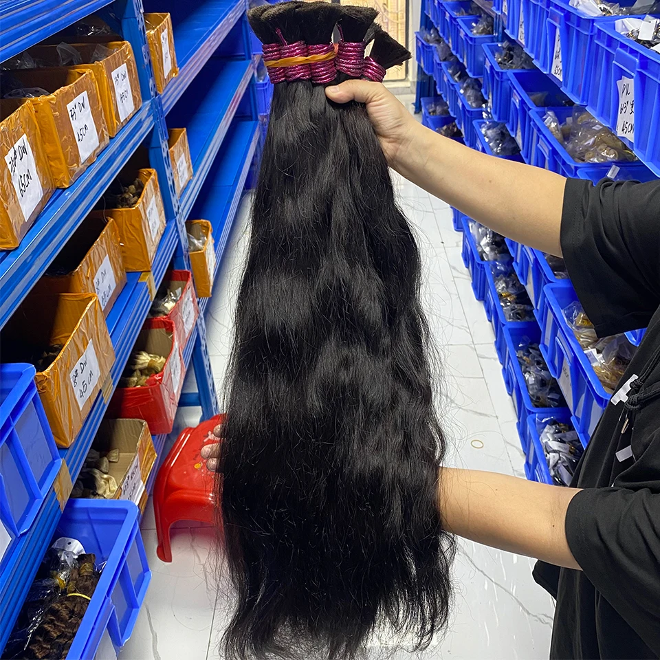 Tidak ada kain rambut manusia sambungan besar rambut manusia Virgin belum diproses rambut keriting 10A rambut massal menenun untuk mengepang 100% belum diproses