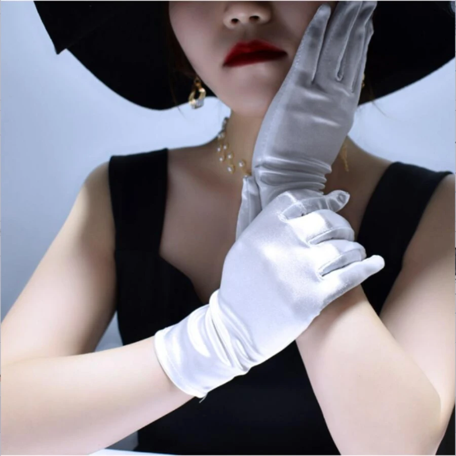 Short satin evening gown etiquette gloves Light Lycra ball performance gloves Stretch color Ding wedding gloves