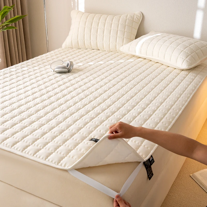 Thumbnail 2 - #15 Trending Mattress Protectors Right Now