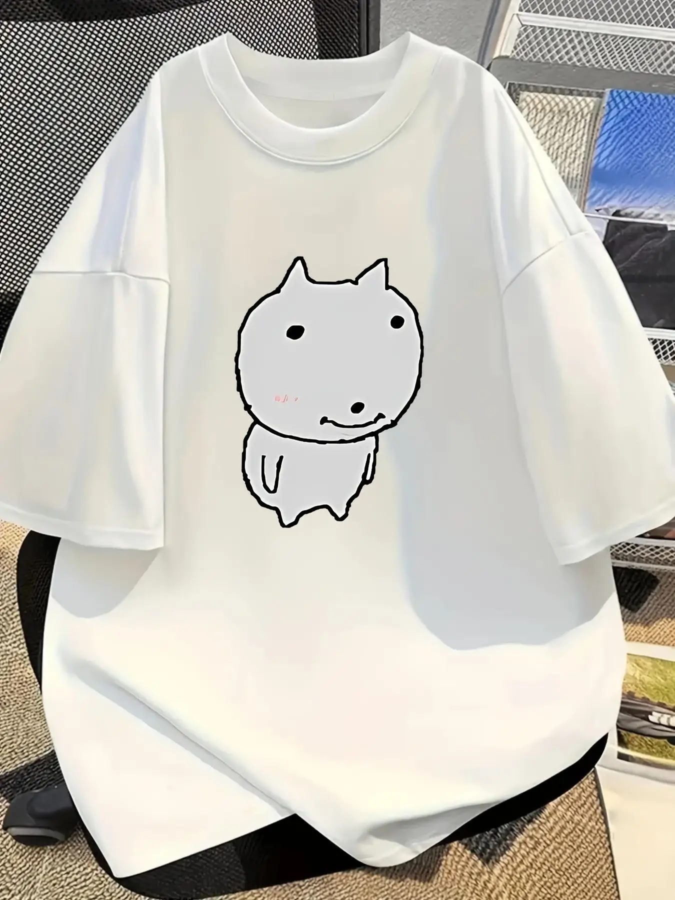 Korean Meme T-shirt Minimally Designed Cat Printed Women's Top Cute Round Neck Unisex Daily Wear