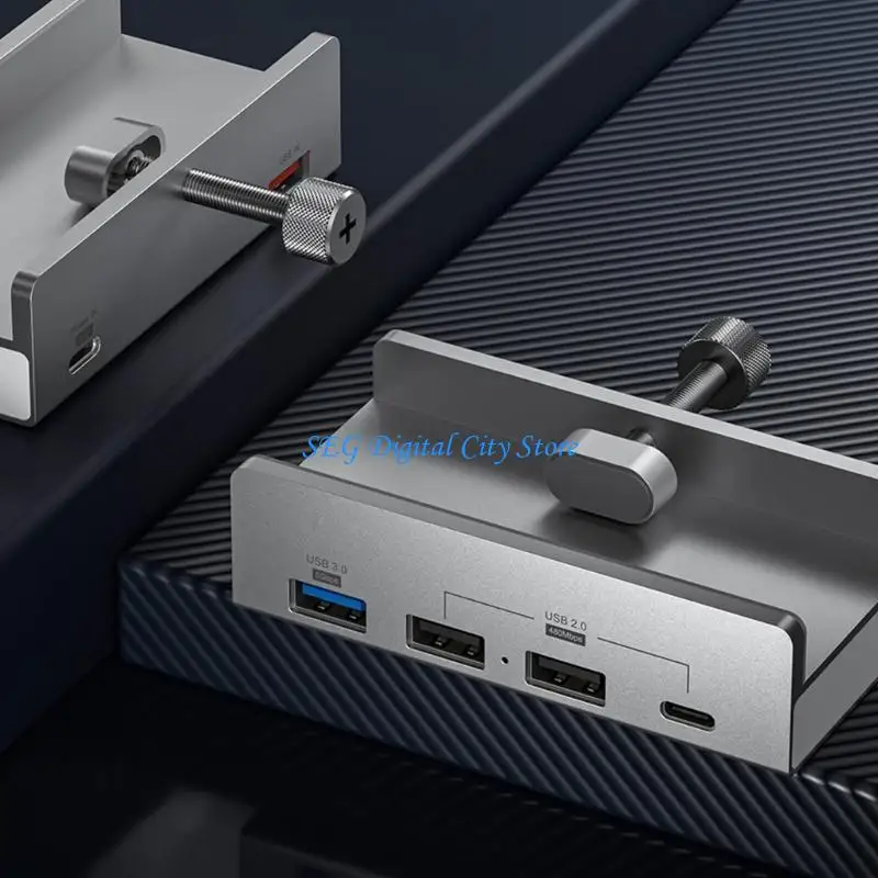 U75B USB Type C Hub With 3 USB Port and a Type C Fastener Features 10Gbps Speed