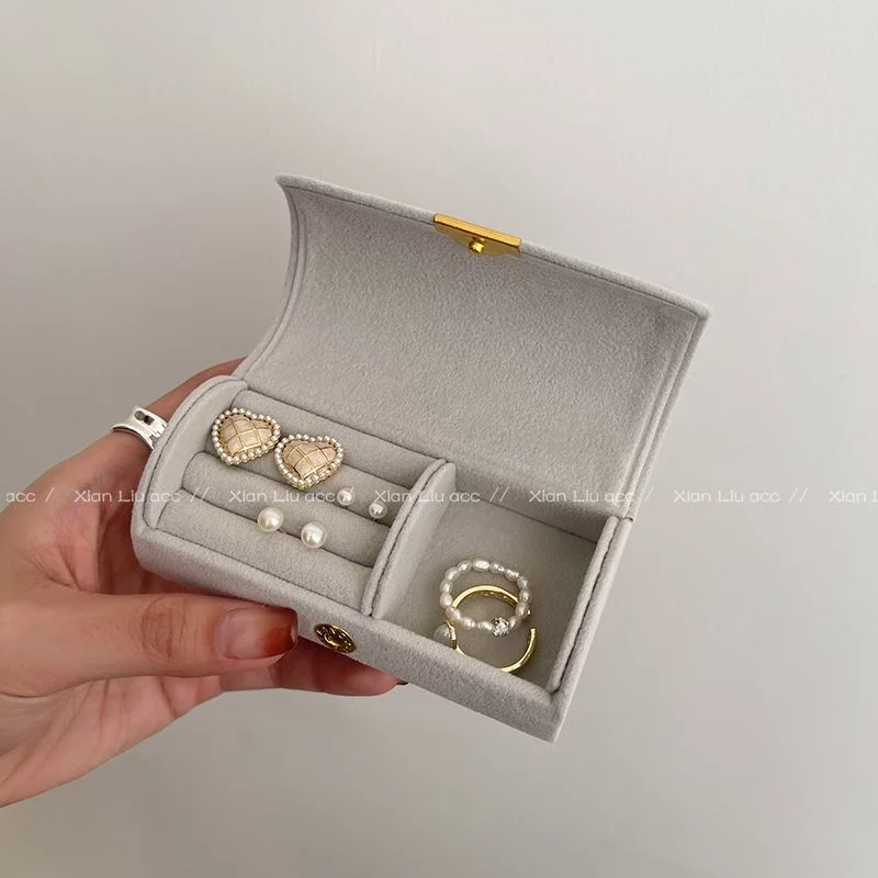 Mini Small Travel Carry-on Small Earrings Ring Jewelry Box Vintage Ins Convenient Ring Organizer Simple Women Ring Storage