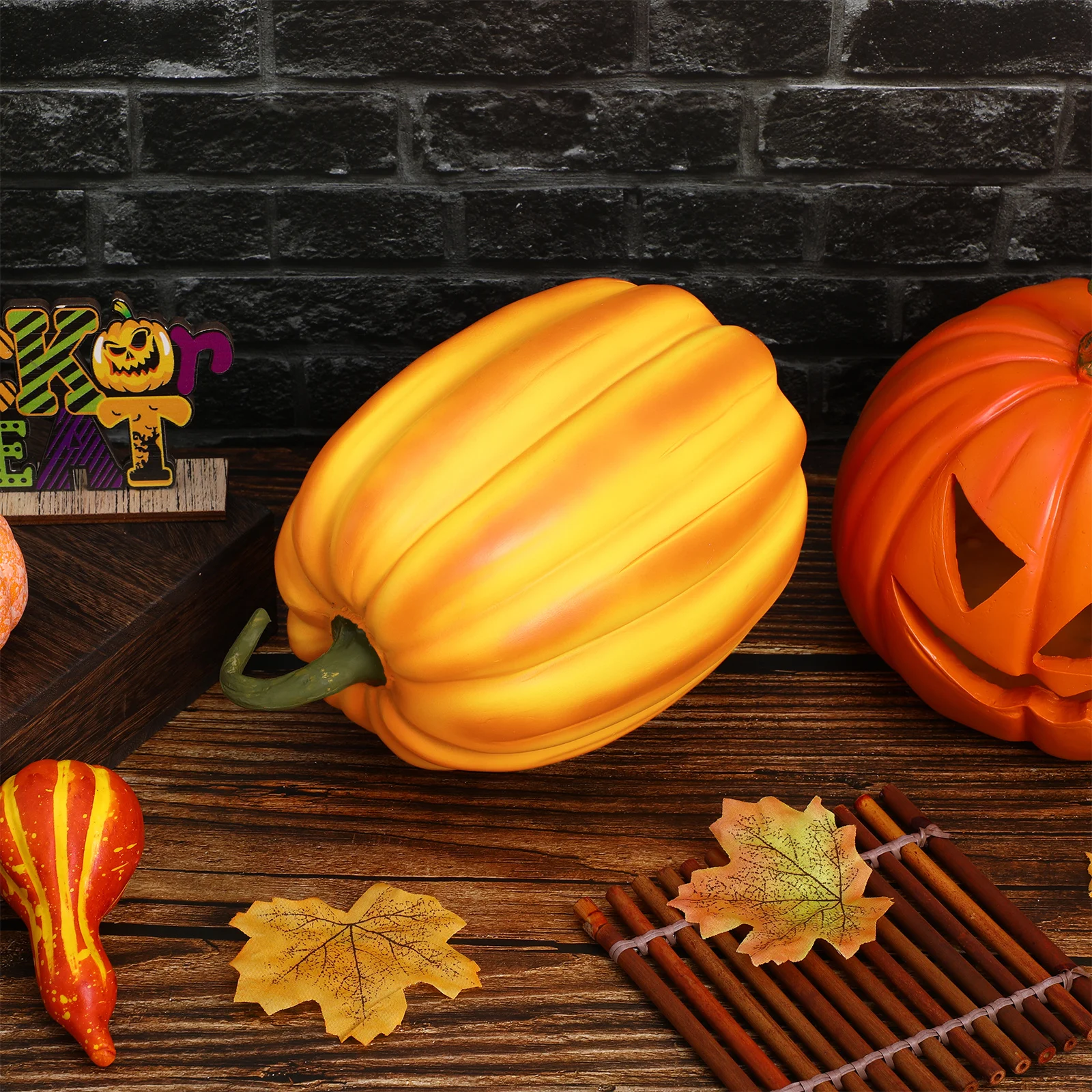 

Stylish Resin Pumpkin Decor Halloween Desktop Ornament for Home Party Room Decoration Festive Warm Ambience Elegant Aesthetic