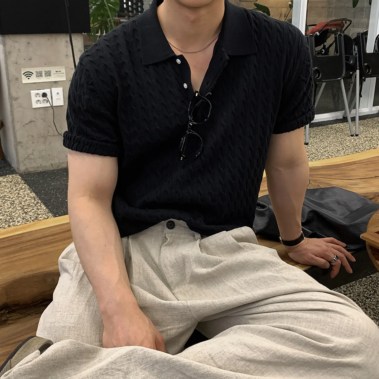 

Мужская модная рубашка-поло с коротким рукавом, с отложным воротником, с ребристой текстурой, дышащая, приятная для кожи, повседневная, универсальная, для деловых встреч и ежедневной носки