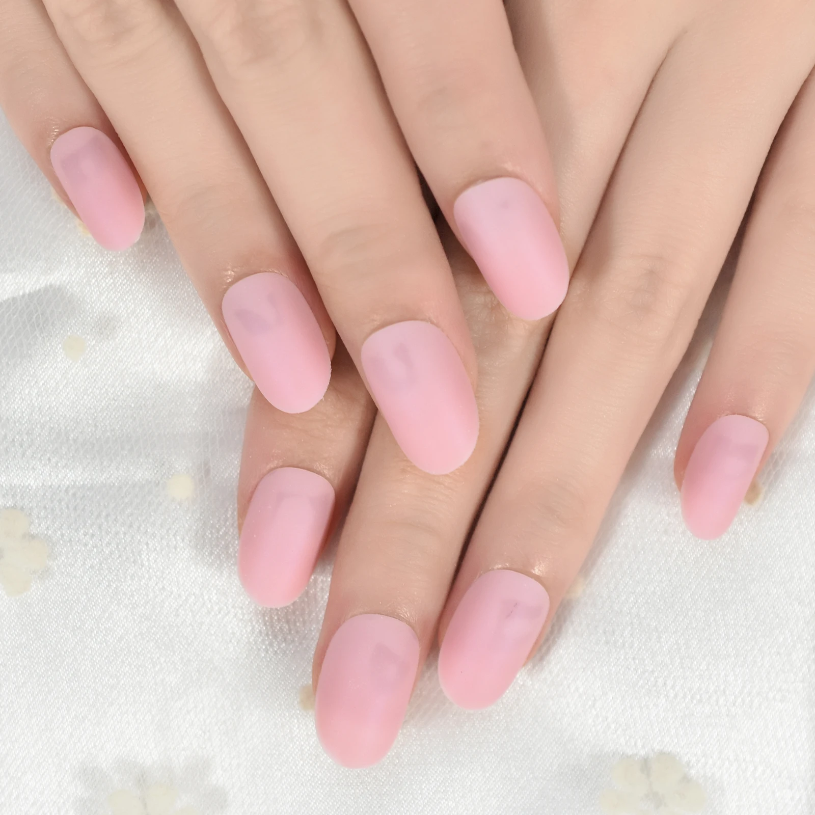 Short Almond Nails Art Fake Nail Fingernails Press On Nail Manicurer Matte Pink Quality Nails Tips Full Cover  Charms Cute