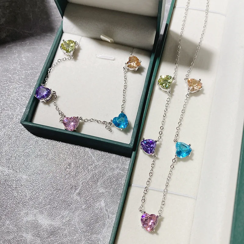 

MDL Moissanite style South Korea light luxury new necklace gold-plated senior sense of colorful love fashion collarbone chain