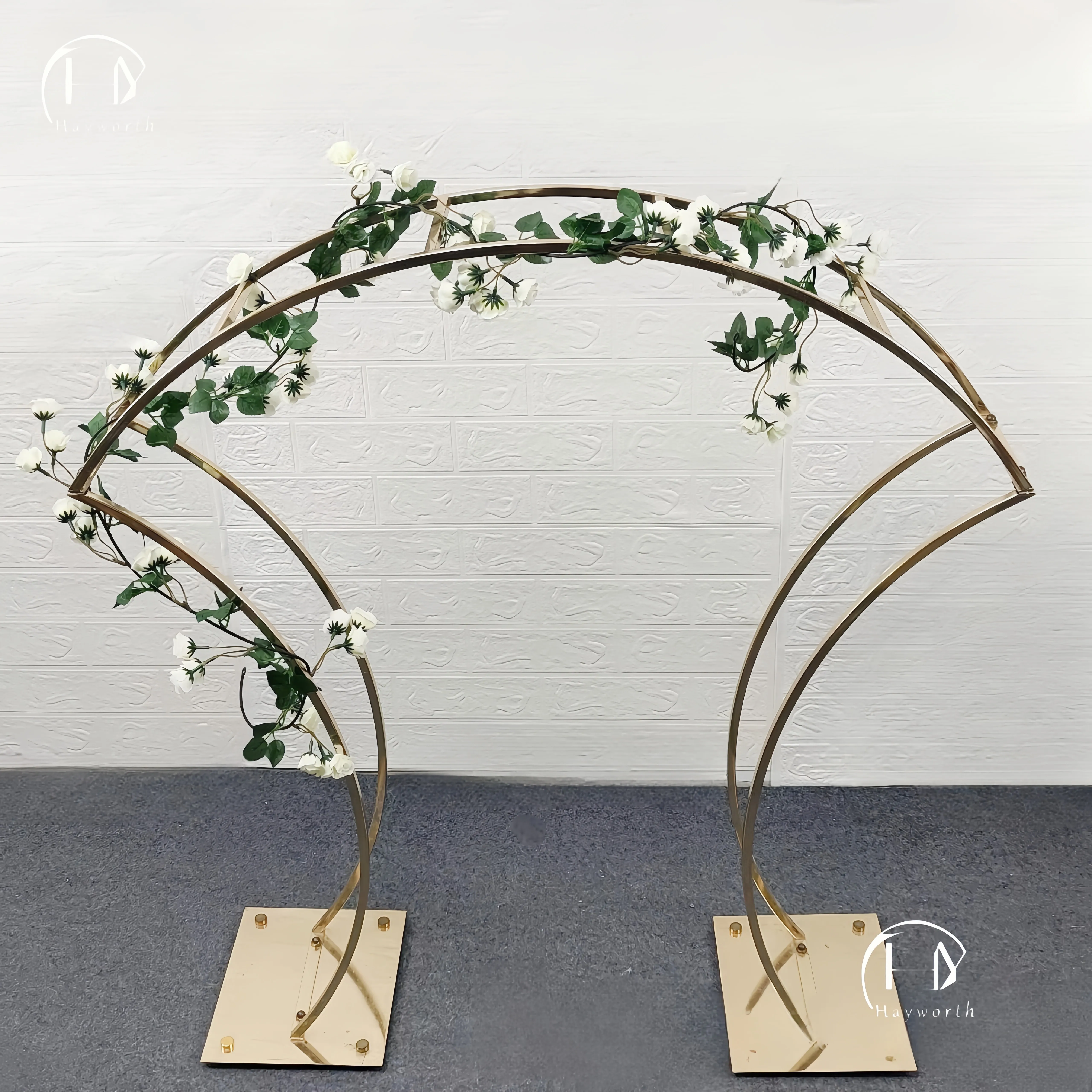 

Gold-Finished Metal Arch Flower Stand Wedding Event Table Decorations for Artificial Flowers