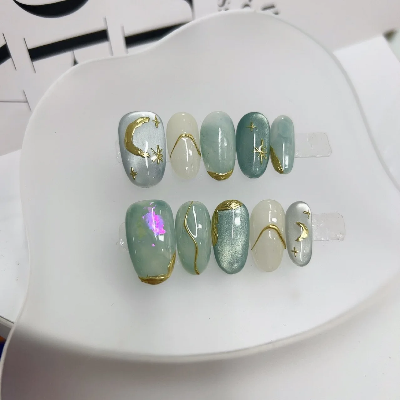 

10pcs Almond Handmade Nails Star Moon Ombre Press on Nail Subtle Glitter Cat's Eye Full Coverage Nail Tips for Women&Girl