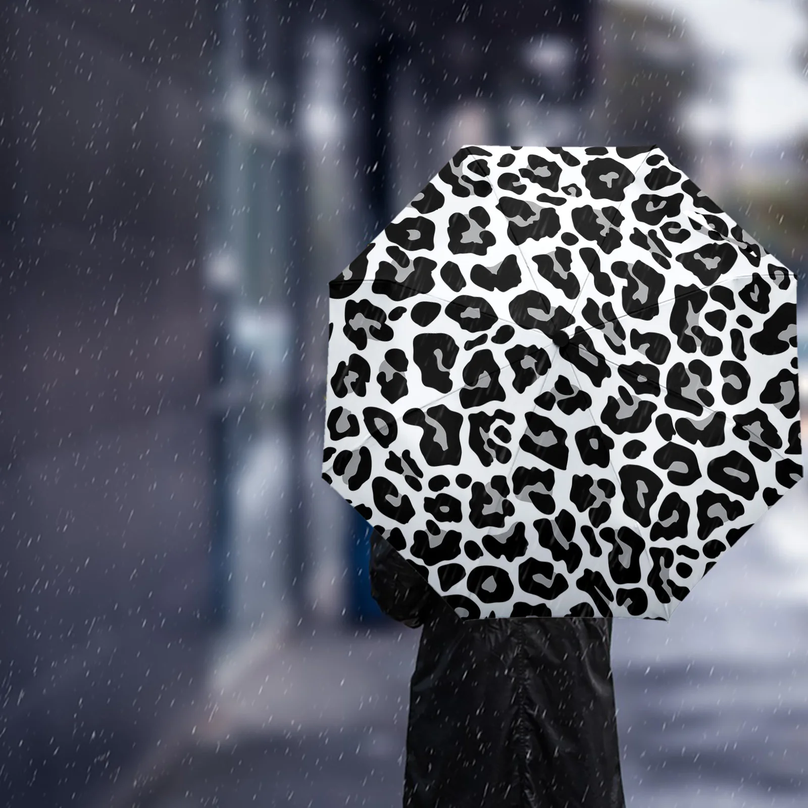 Imagem -03 - Leopardo Textura da Pele Criativo Guarda-chuva Chuva Feminino Automático Três Guarda-sóis Dobrável à Prova de Vento Parasol Parapluie Preto e Branco