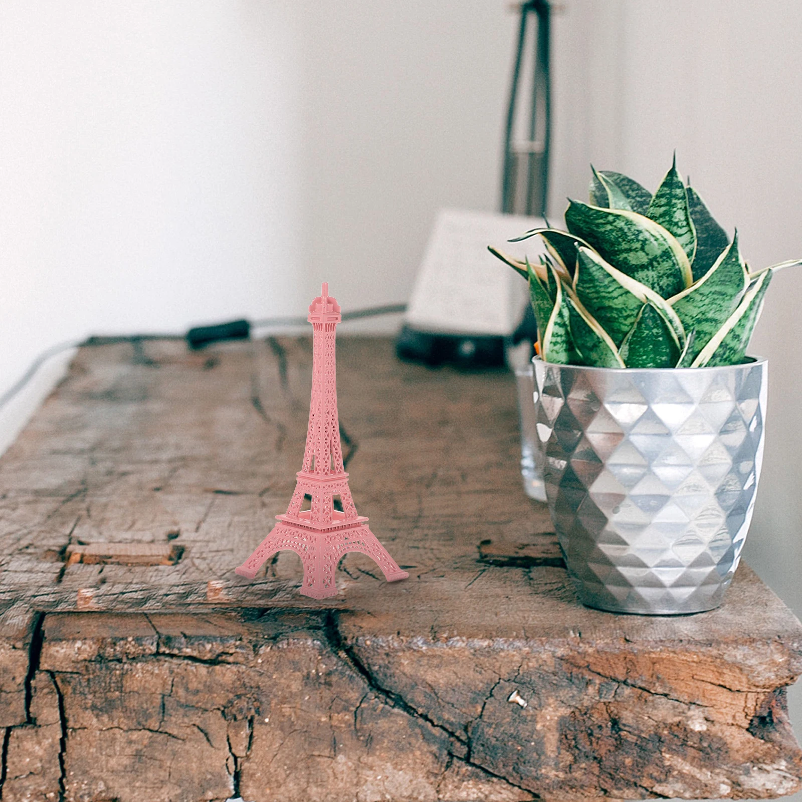 

Tower Decoration Metal Desktop Home Office Decor Architecture Zinc Eiffel Tower Prop Alloy Sculpture Travel Gift