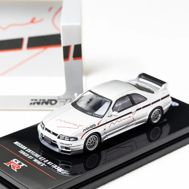 В наличии: 1:64 SKYLINE GTR N1 R33, высококачественная реалистичная модель автомобиля из сплава - креативный декоративный предмет - подарок на праздник.