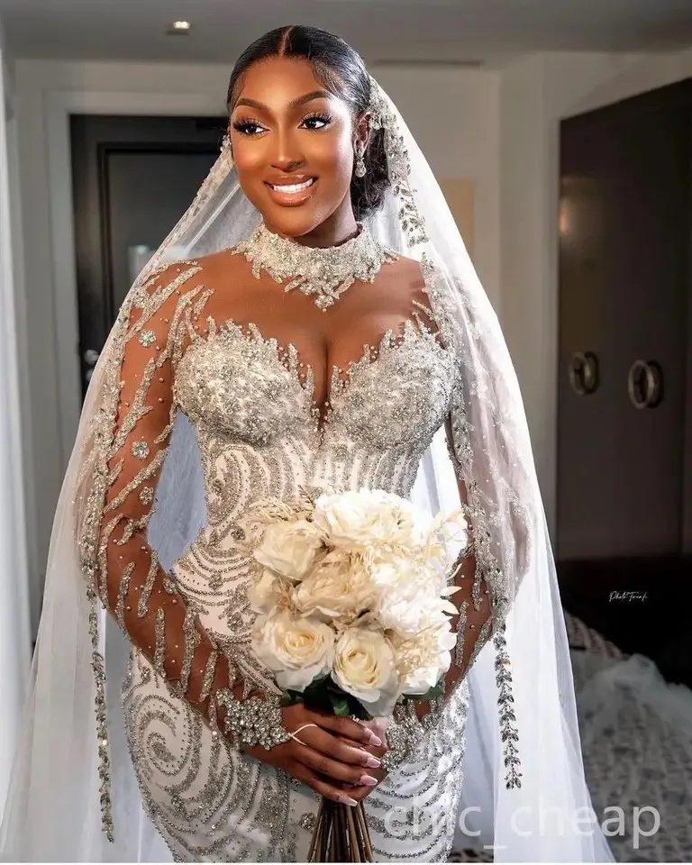 Luxury Sparkling Bead Wedding Dresses for Bride Mermaid Long Sheer Sleeves African Women Bridal Gowns Robe De Mariee Custom Made