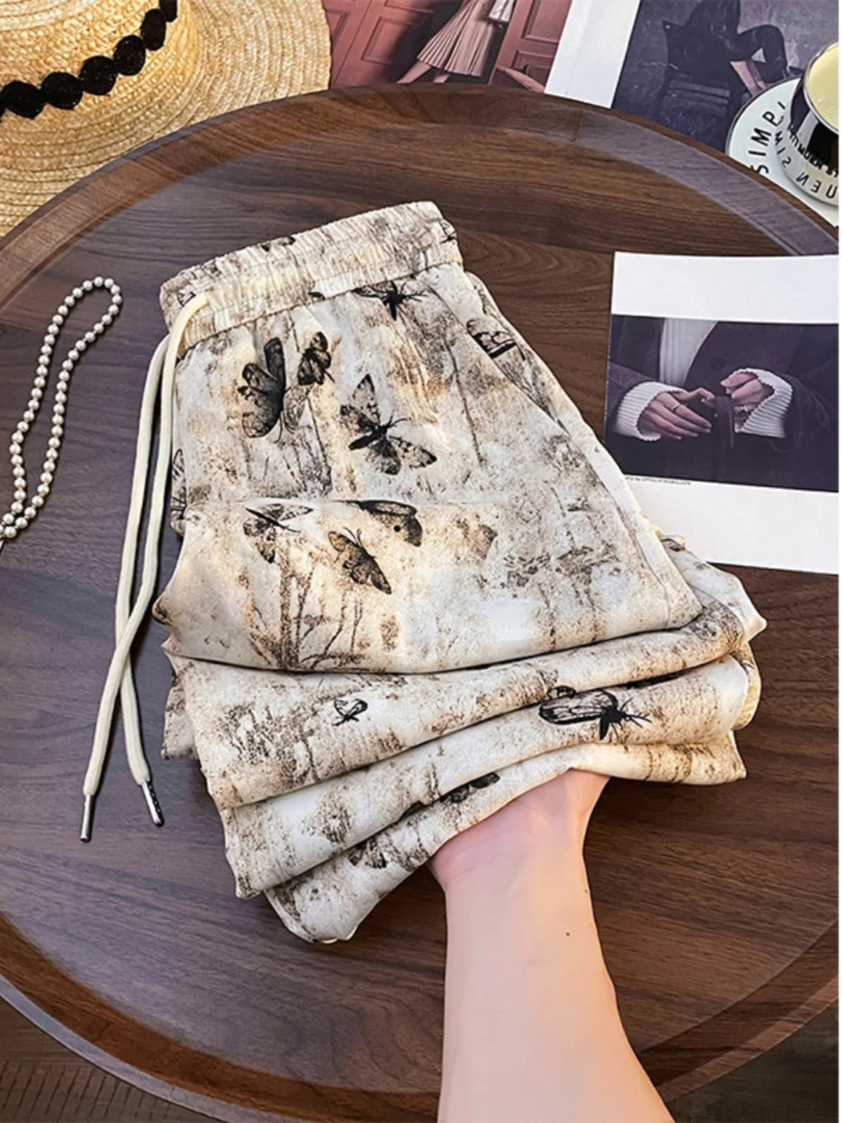 

Retro Elegant Unique Water-Mark Print Wide Leg Pants Stylish Age-Defying Straight Casual Trousers for Women