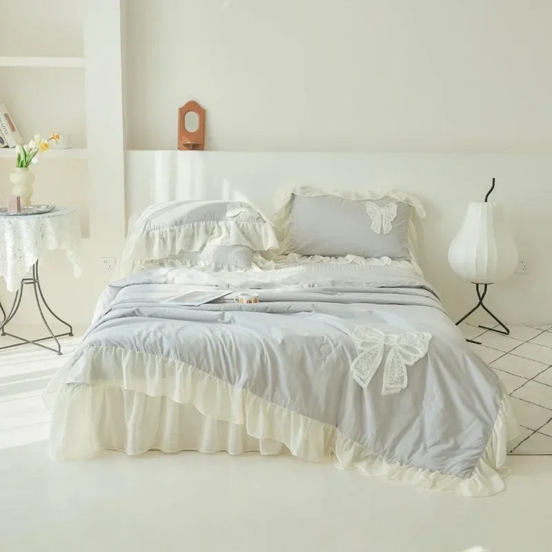 

Enchanting Princess - Style Summer Cooling Quilt - Single Summer Quilt in Girly Design
