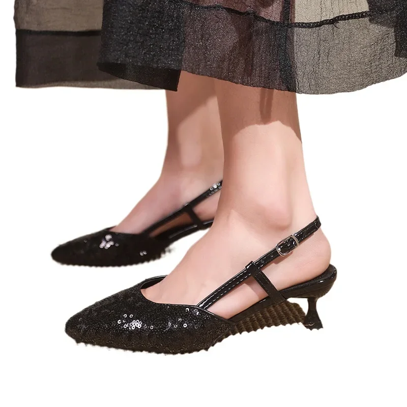 2025 novas senhoras sapatos fivela cinta salto alto feminino moda lantejoulas vestido melhor vendedor elegante sandálias de dedo do pé fechado zapatos mujer