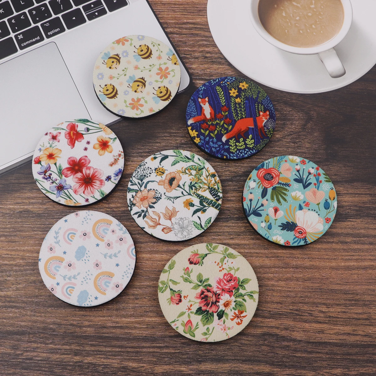 2pcs Vintage Flowers Coasters for Drinks Minimalist Style Leaves Anti Slip Round Car Cup Holder Women's Car Interior Accessories