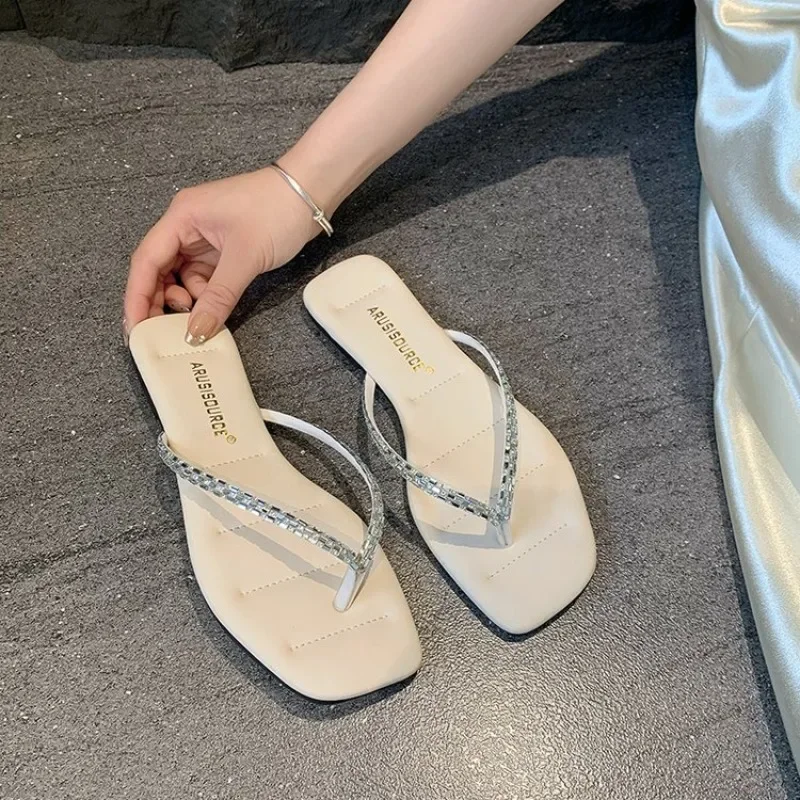 2024 New Women Slippers Rhinestone Flat Women's Flip-flop Open Toe Sandals for Women Summer Fashion Female Shoes Large Size