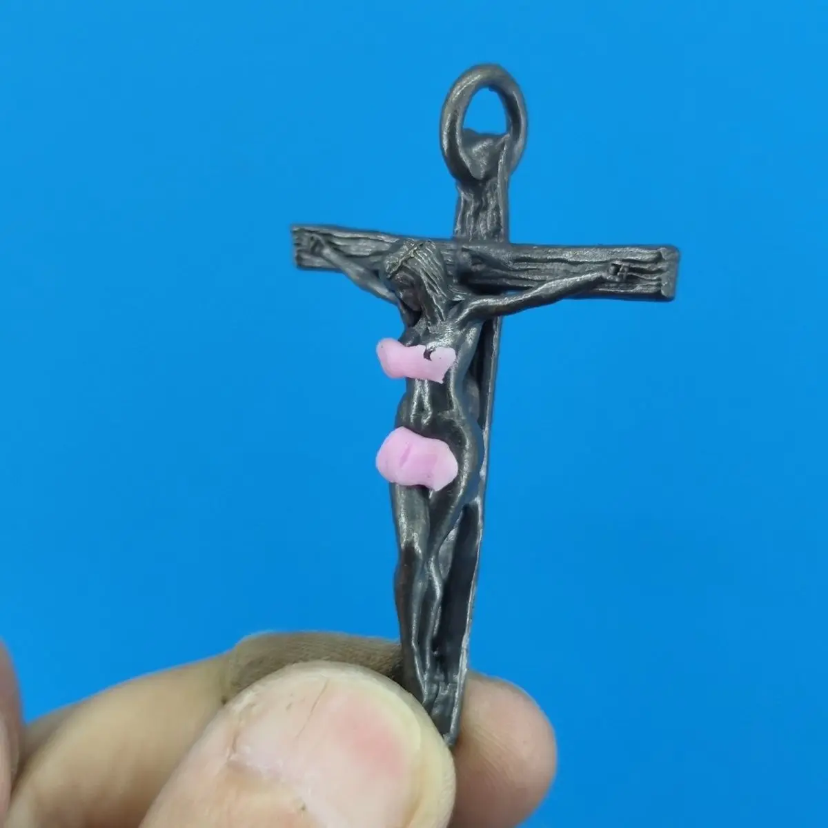 

Медная аниме-подвеска