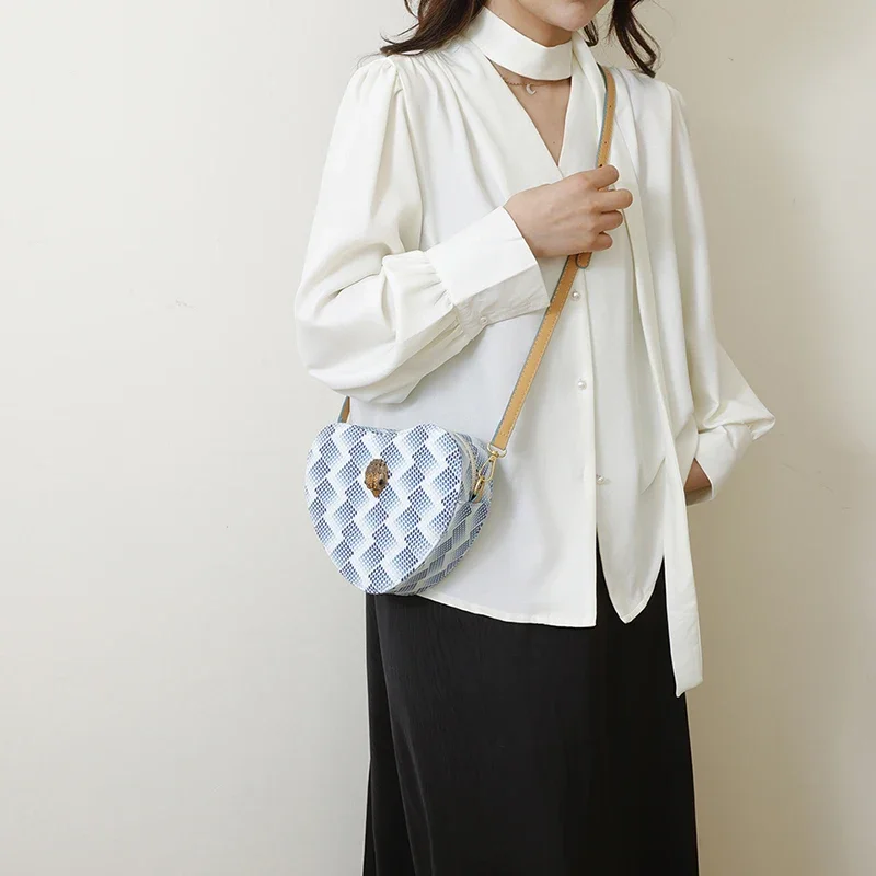 

Large Capacity Commuter Bag Solid Color Women's Fashionable Tote Vintage Design Luxury Messenger Purse Shopper