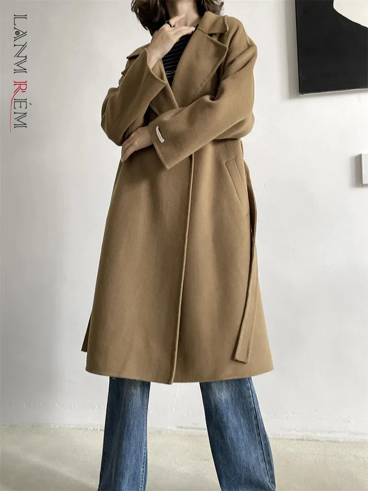 

[LANMREM] Belt Gathered Waist Wool Coat For Women Lapel Double Breasted Long Coats Fashion Clothing 2024 Autumn New 26C344