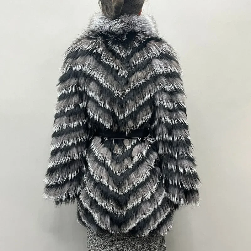 2024 Winter New Style Real Fox Fur Poncho Coats Lady Fashion Luxury Natural Fur Shawls Striped Fur Jackets