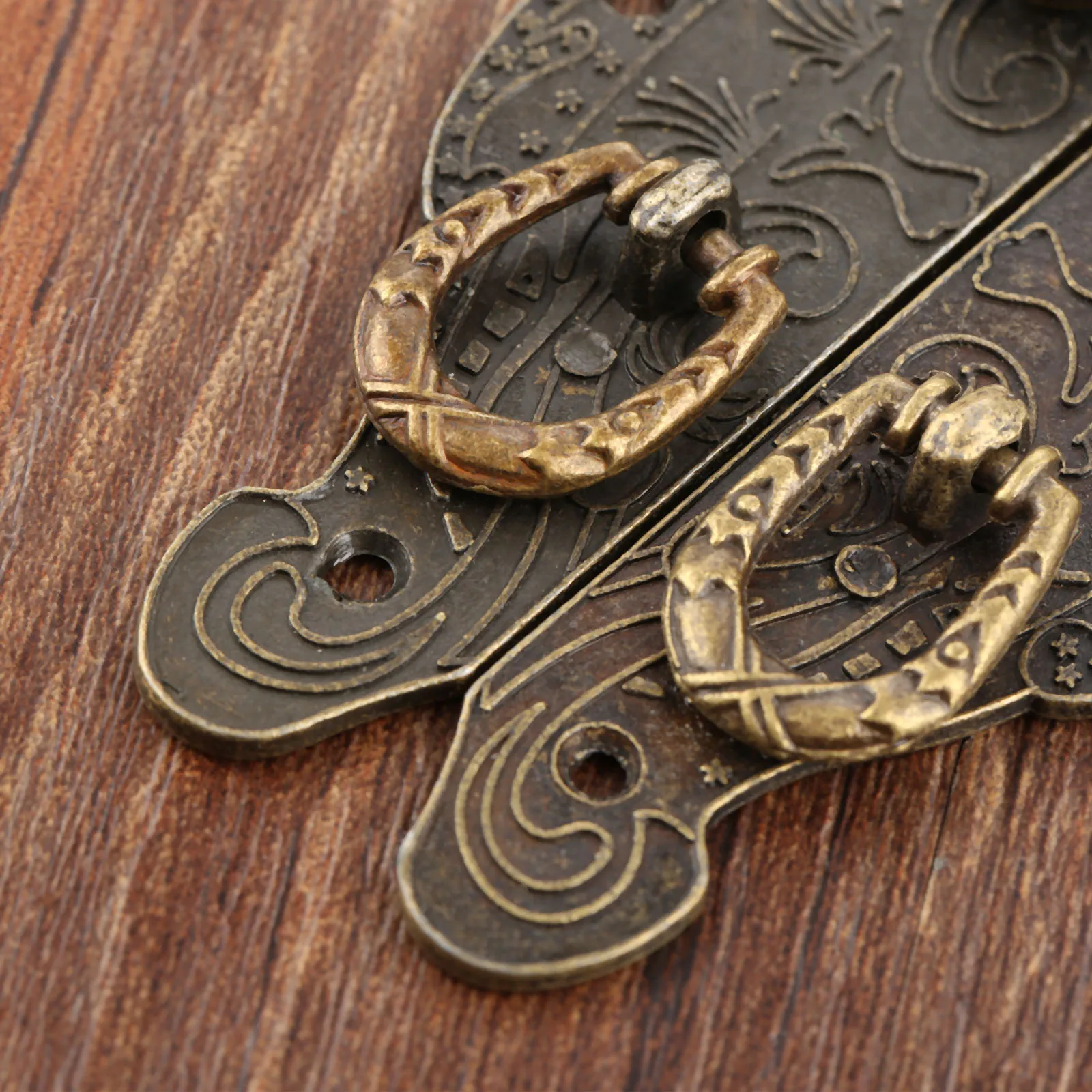 

1 шт. Антикварная защелка-замок для коробок, винтажный деревянный замок-защелка для подарочных коробок, фурнитура для мебели, крючок-защелка из цинкового сплава, 90*50 мм