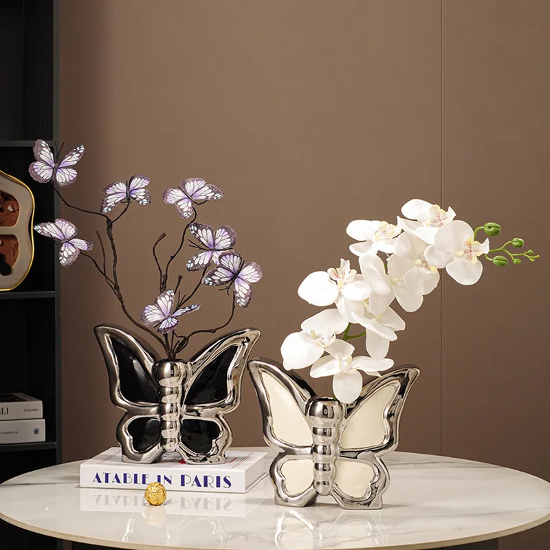 Light Luxury High-end Sense Antique Butterfly Vase French Retro Living Room Decoration Ornament