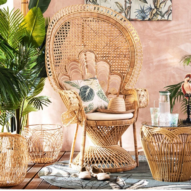

True rattan chair B&B, weaving rattan queen peacock chair, princess chair, photo studio