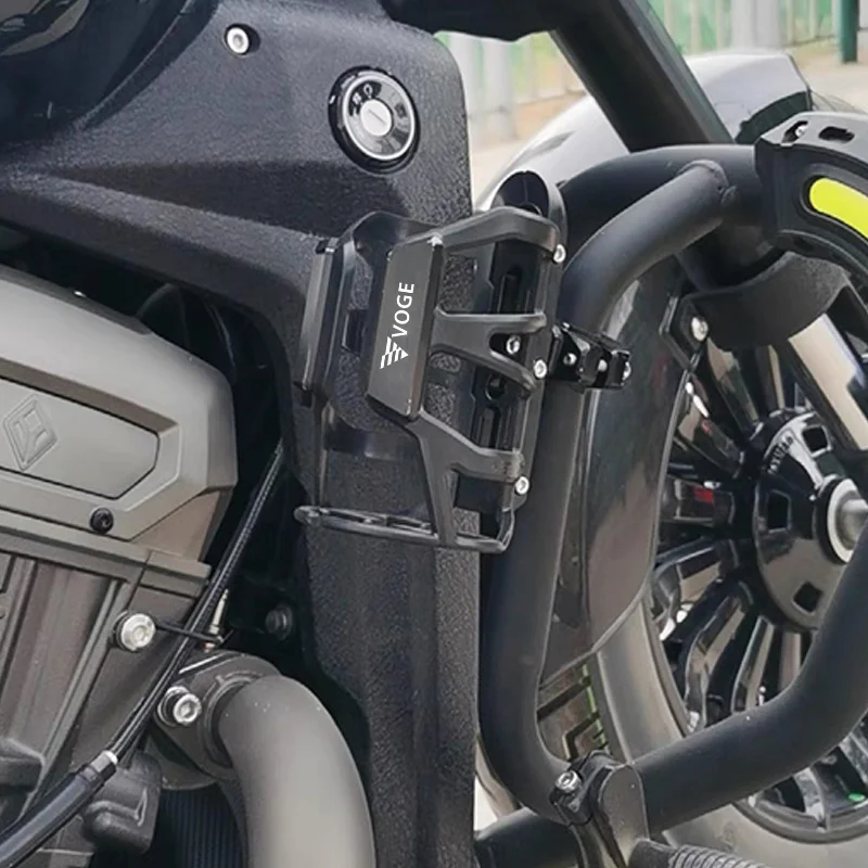 ل LONCIN VOGE 500DS 500DSX 650DS 650DSX 500R 500AC 300AC 300R RR 525DSX 525R دراجة نارية المشروبات زجاجة ماء شرب كأس حامل #2