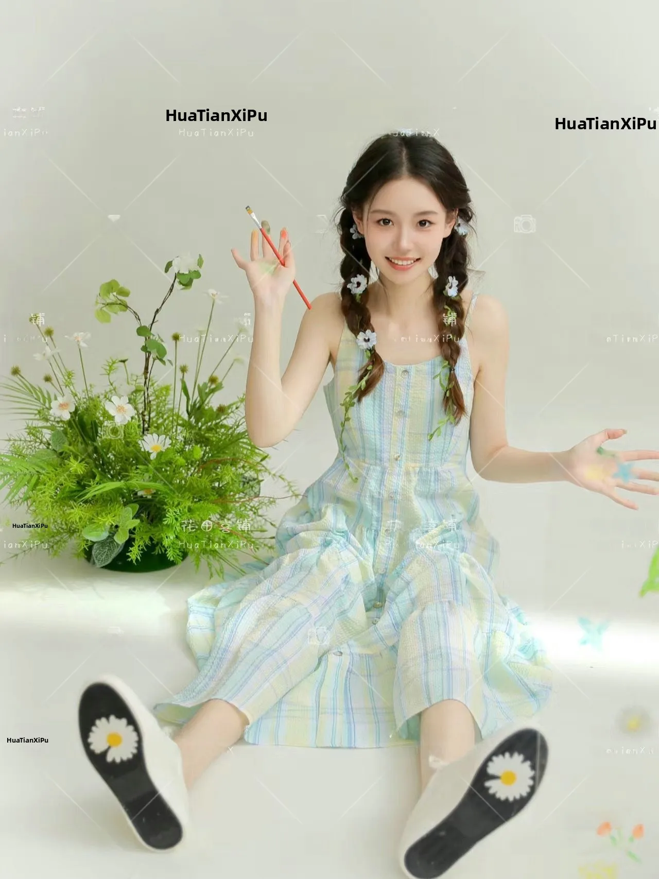 

Фотосессия в фотостудии ранней весной: Новая коллекция одежды для фотосъемки в стиле журнала, создающая атмосферу милой девушки, для женских фотосессий.