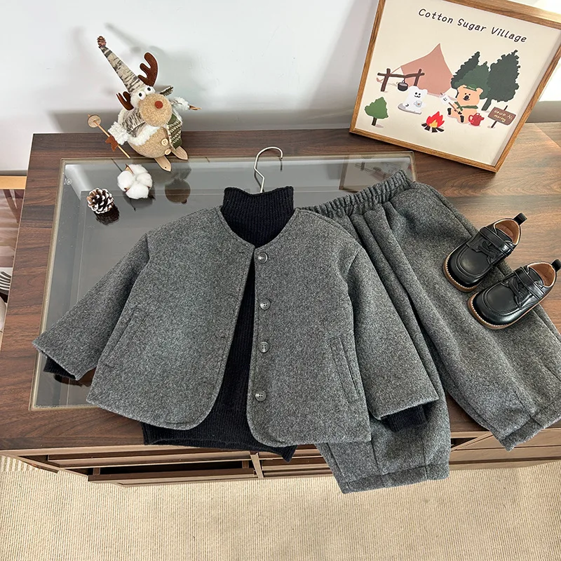 Mantel wol anak laki-laki mantel wol bayi set wol tahun 2025 pakaian musim dingin anak-anak baru ucapan Selamat Tahun Baru