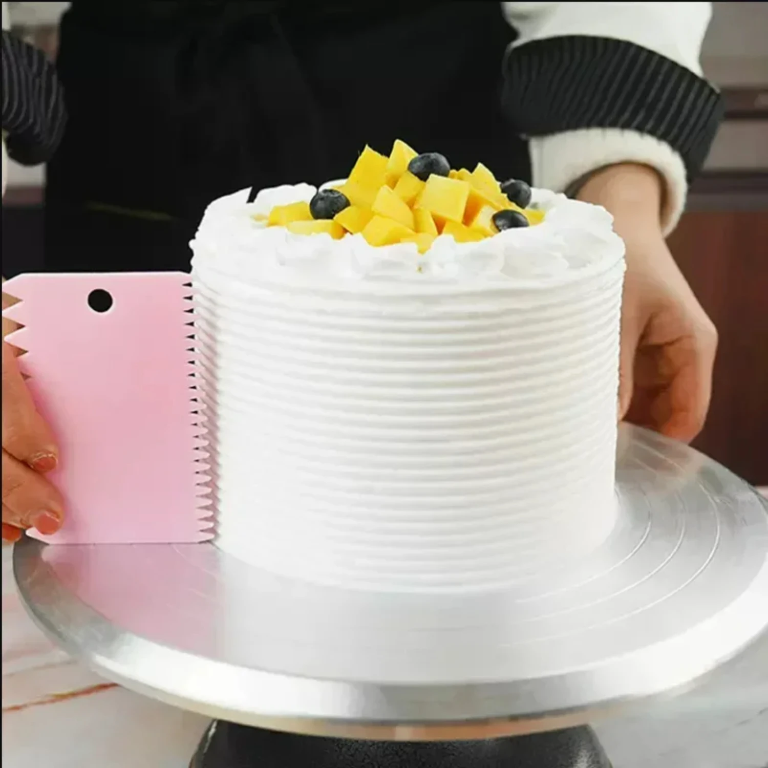 1/3 個便利な湾曲したクリームスパチュラ DIY ペストリ - Dough Scraper Curved のレビューと価格