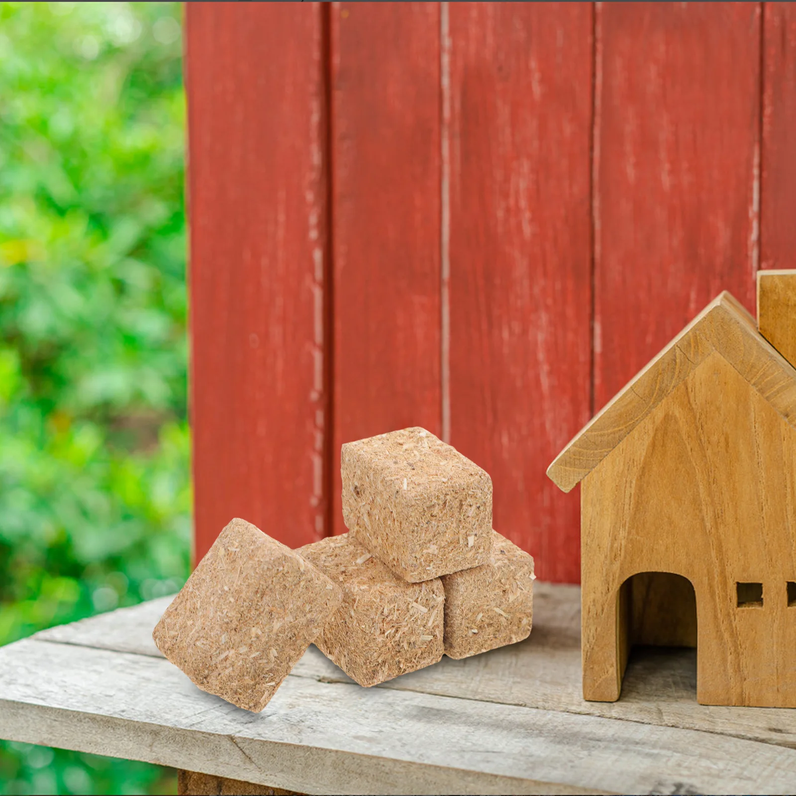

4 Sets Miniature Hay Pile Farm Animal Party Decorations House Light Brown Wooden