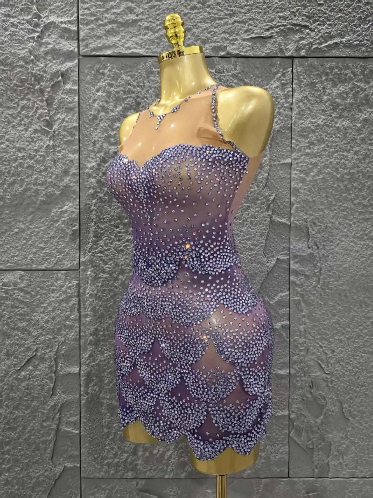 Minivestido ceñido transparente de malla para mujer, sin mangas, con diamantes de imitación brillantes, para celebración en club nocturno, fiesta de cumpleaños