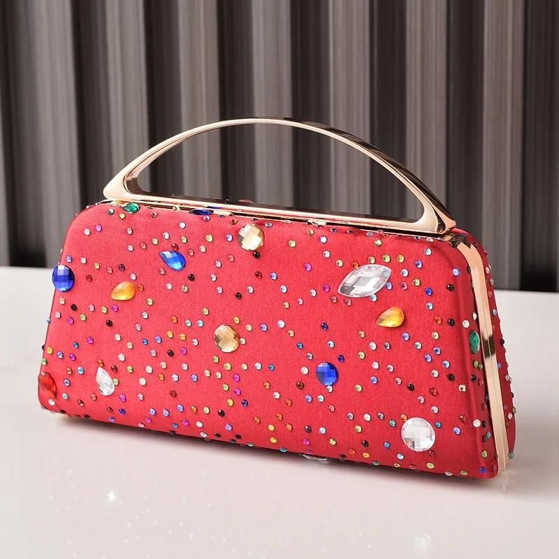 حقيبة يد حريرية فاخرة أوروبية وأمريكية مرصعة بأحجار الراين حقيبة حفلات متعددة الاستخدامات للتجمعات حقيبة الكتف عبر الجسم