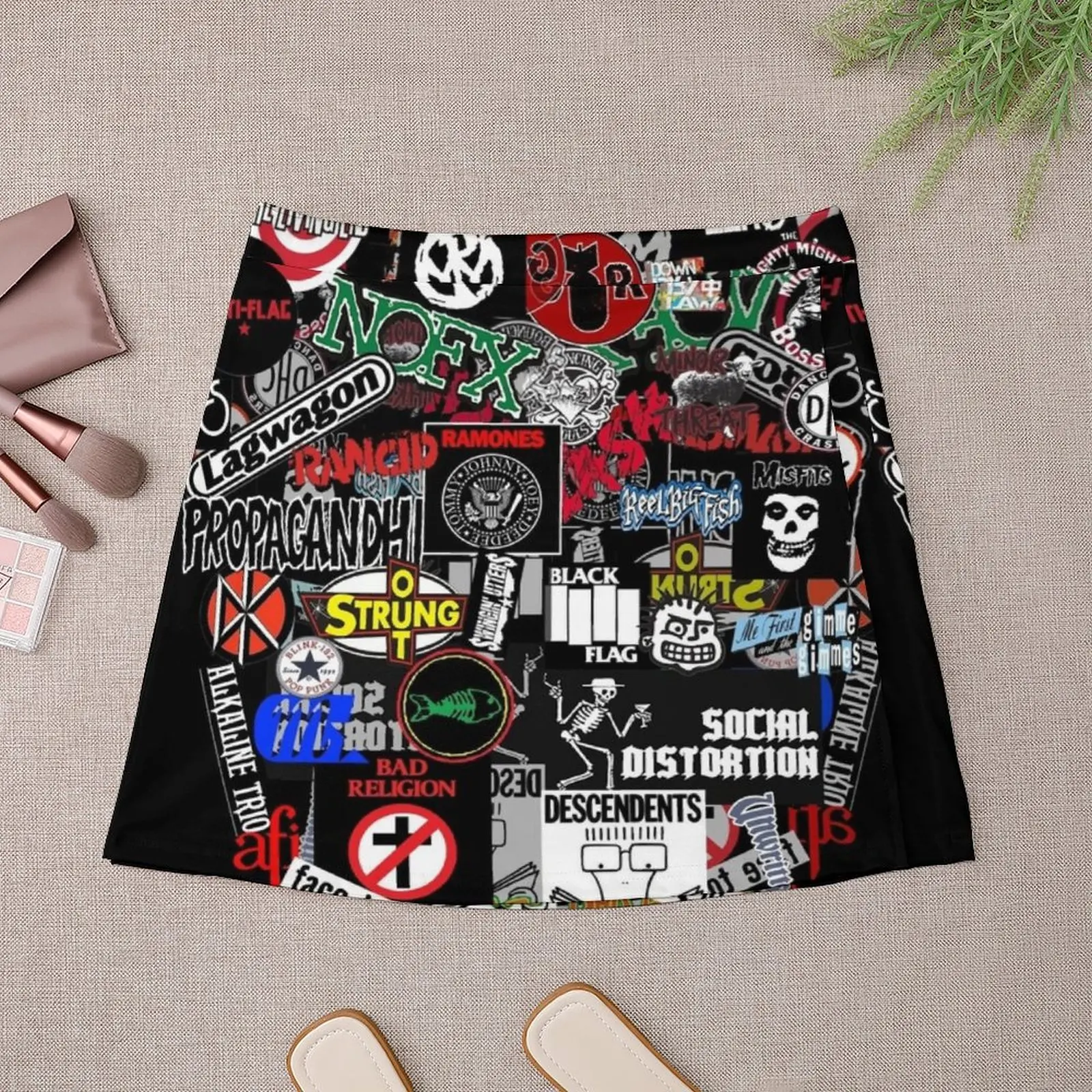 punk rock sticker wall Mini Skirt japanese style women clothes School uniform